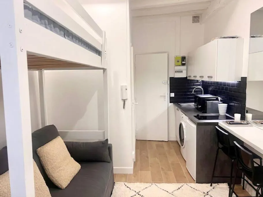 Apartment Studio Annah Paris