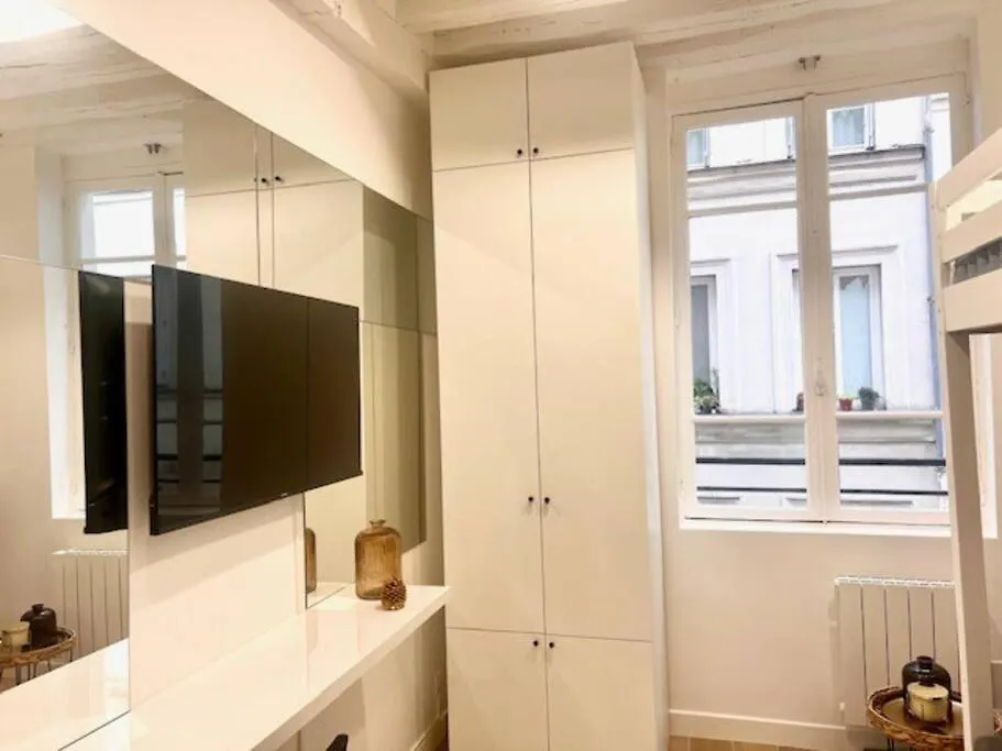 Studio Annah Paris 0*,  Frankrike